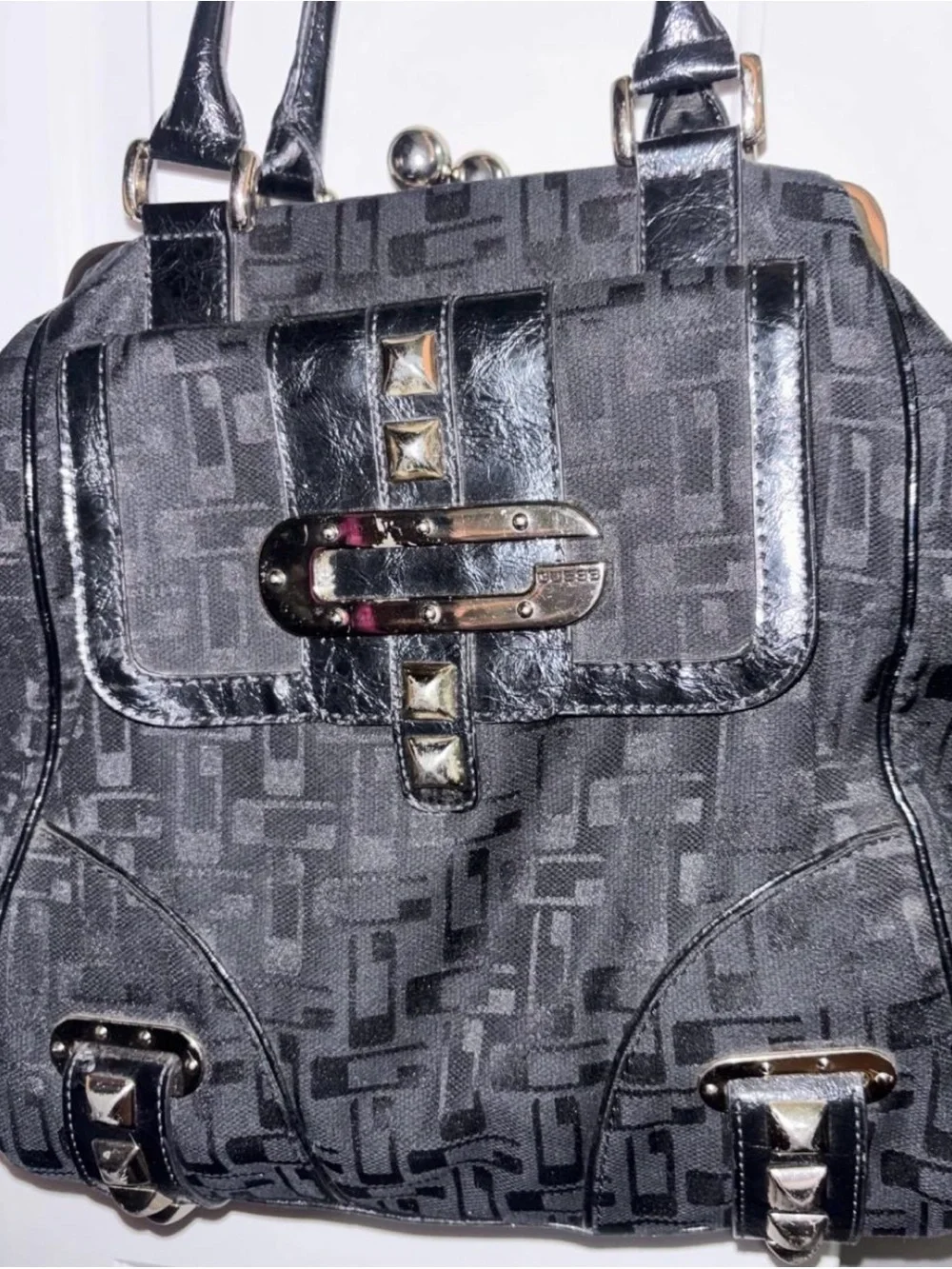 Vintage Guess Shoulder Bag✨